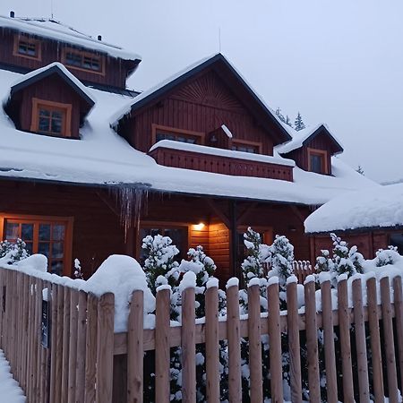 Apartman Jezerne Velké Karlovice Exterior foto